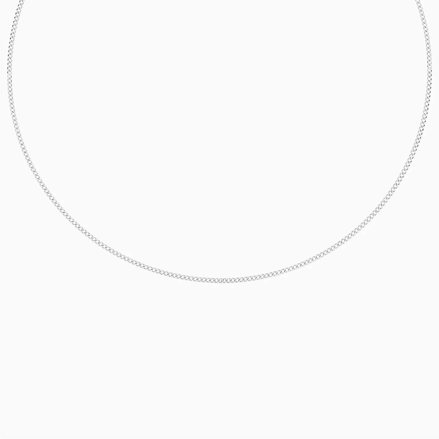 Classical Curb Chain Necklace in Silver Classical Curb Chain Necklace in Silver