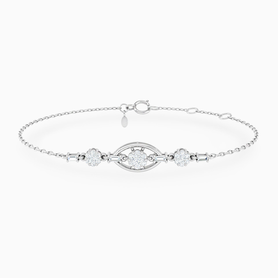 Oval Diamond Chain Bracelet in 18K Gold Oval Diamond Chain Bracelet in 18K Gold