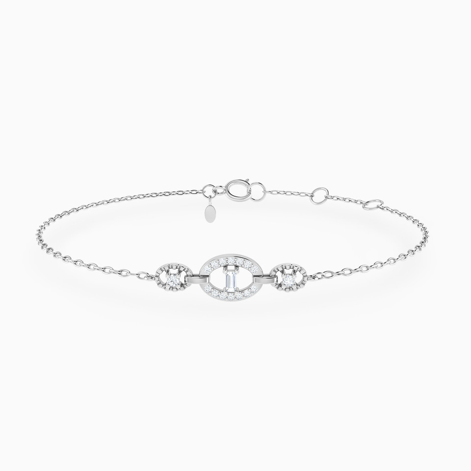 Oval Diamond Chain Bracelet in 18K Gold Oval Diamond Chain Bracelet in 18K Gold