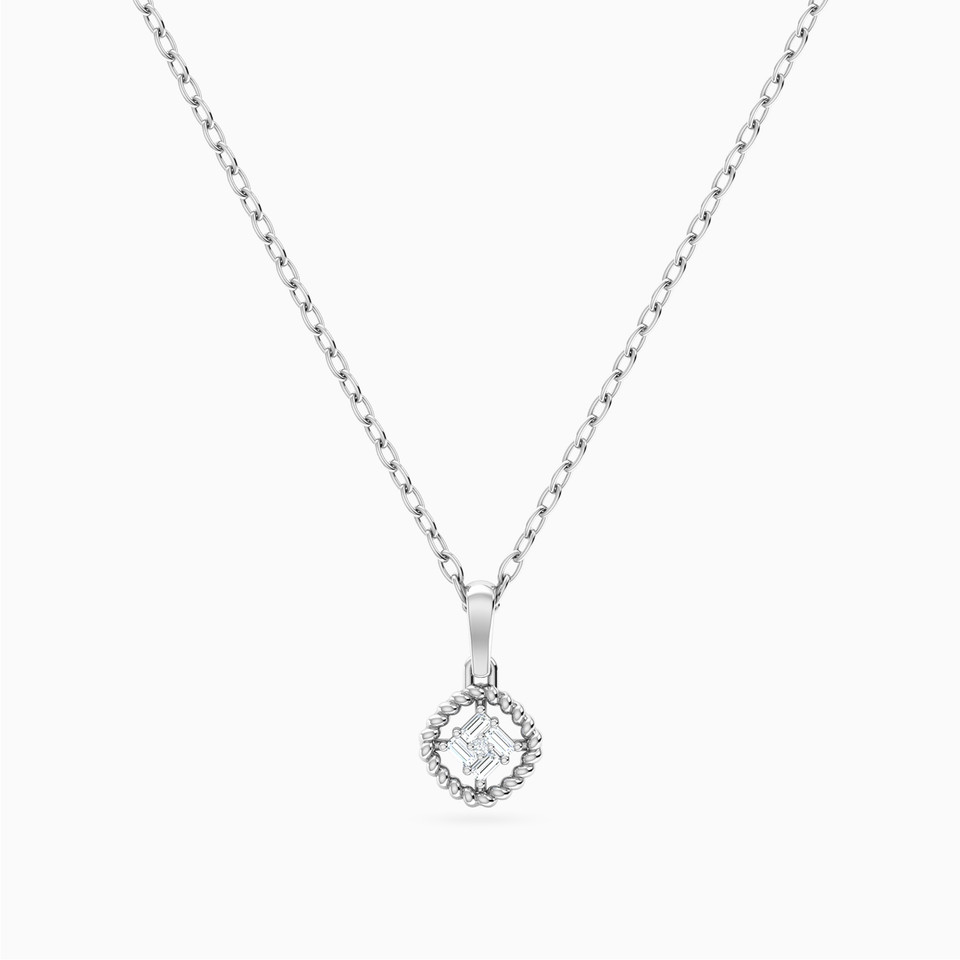 Circle Diamond Necklace in 18K Gold Circle Diamond Necklace in 18K Gold