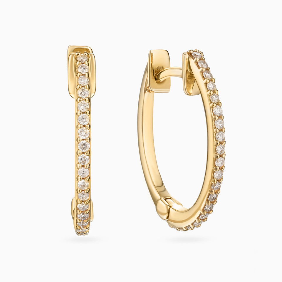 Oval Diamonds Hoop Earrings in 18K Gold Oval Diamonds Hoop Earrings in 18K Gold