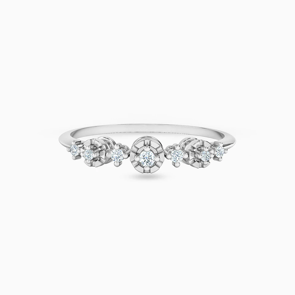 Circle Diamond Ring in 18K Gold Circle Diamond Ring in 18K Gold