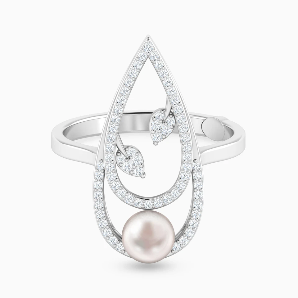 Pear Diamonds & Pearl Ring In 18K Gold Pear Diamonds & Pearl Ring In 18K Gold