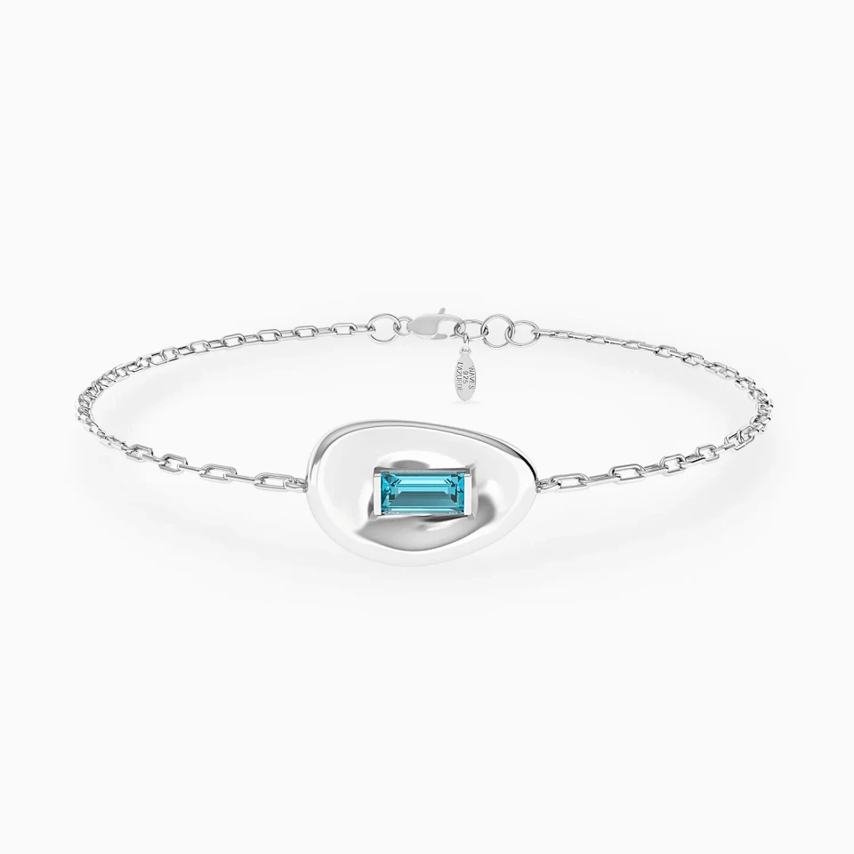 Oval Setting & Baguette Blue Stone Chain Bracelet in Silver Oval Setting & Baguette Blue Stone Chain Bracelet in Silver