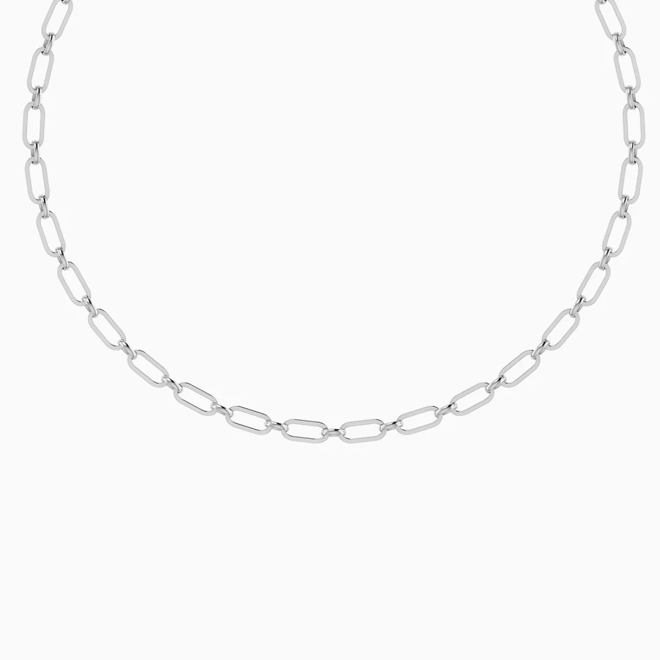Elongated Paperclip Links Necklace in Silver Elongated Paperclip Links Necklace in Silver