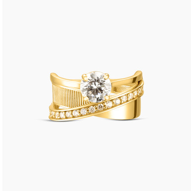 Twist Cubic Zirconia Ring in 18K Gold - 413951800022181 Twist Cubic Zirconia Ring in 18K Gold - 413951800022181