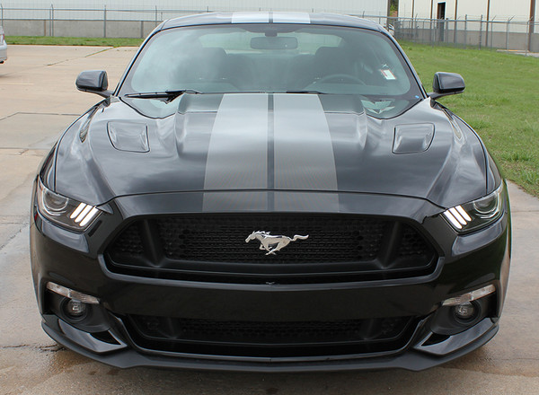 front of black Faded Rally Stripes on Ford Mustang FADED RALLY 2015-2016-2017