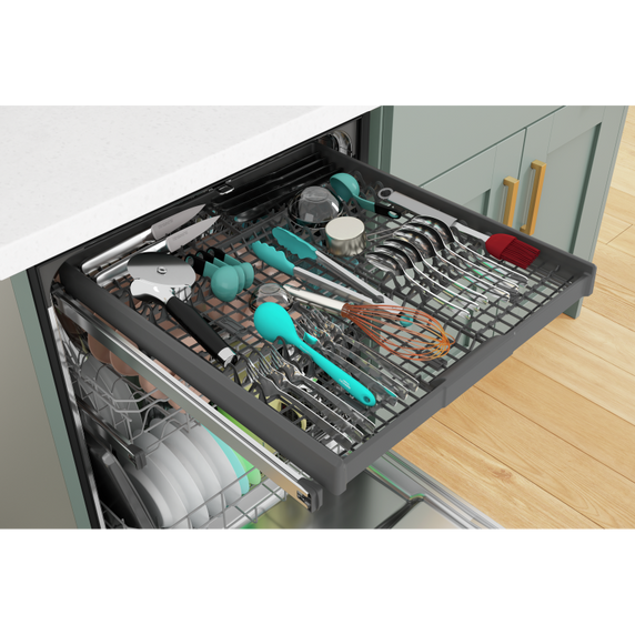 Whirlpool® Large Capacity Dishwasher with 3rd Rack. WDTA50SAKZ