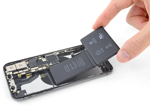 iPhone XS Battery Replacement Service | 30 Mins