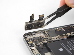 iPhone XS Max Rear Camera Replacement Service | 30 Mins