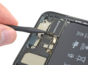 iPhone 11 Pro Max Charge Port Cleaning Service | 30 Mins