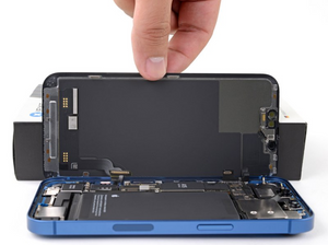 iPhone 13 Screen Replacement Service | LCD | 30 Mins