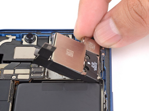 iPhone 13 Rear Camera Replacement Service | 30 Mins