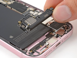 iPhone 15 Charge Port Replacement Service | 30 Mins
