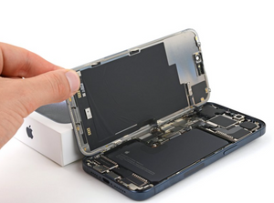iPhone 15 Pro Max Screen Replacement Service | LCD | 30 Mins