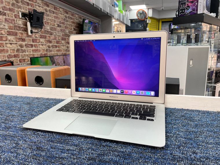 Apple MacBook Air A1466 13.3" | Core i5 | 8GB | 128GB SSD| '1987'