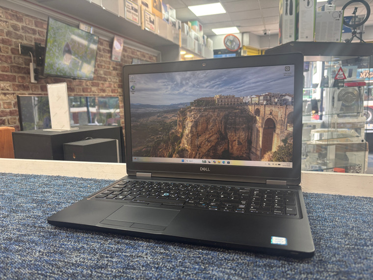 Dell Latitude 5590 15.6" | Core i5 | 8GB | 256GB SSD | '559-2115'