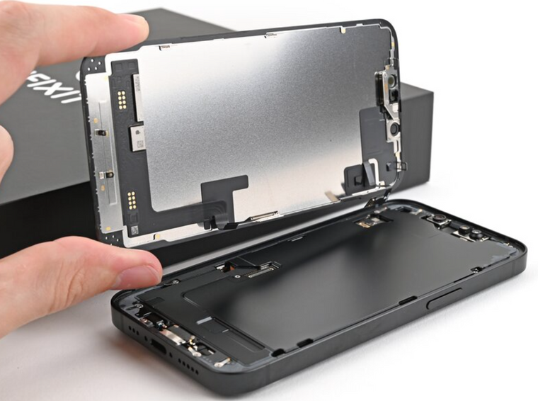 iPhone 16e Screen Replacement Service | OLED | 30 Mins