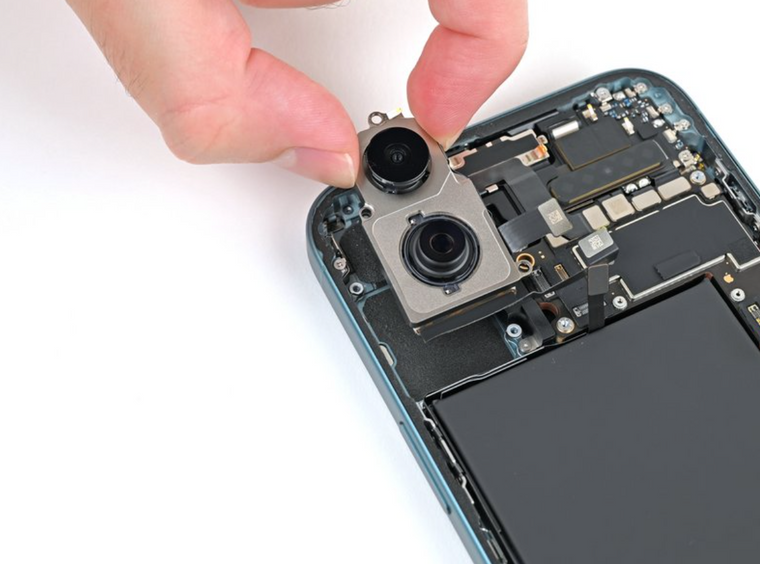 iPhone 16 Plus Rear Camera Replacement Service | 30 Mins