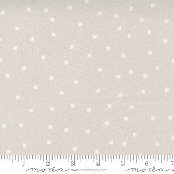 Cloud white square fabric - Make Time Moda Fabrics quilt cotton QTR YD