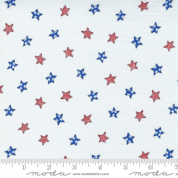 Patriotic Stars fabric daisy white 4th of July sewing fabric - Moda Fabrics cotton QTR YD