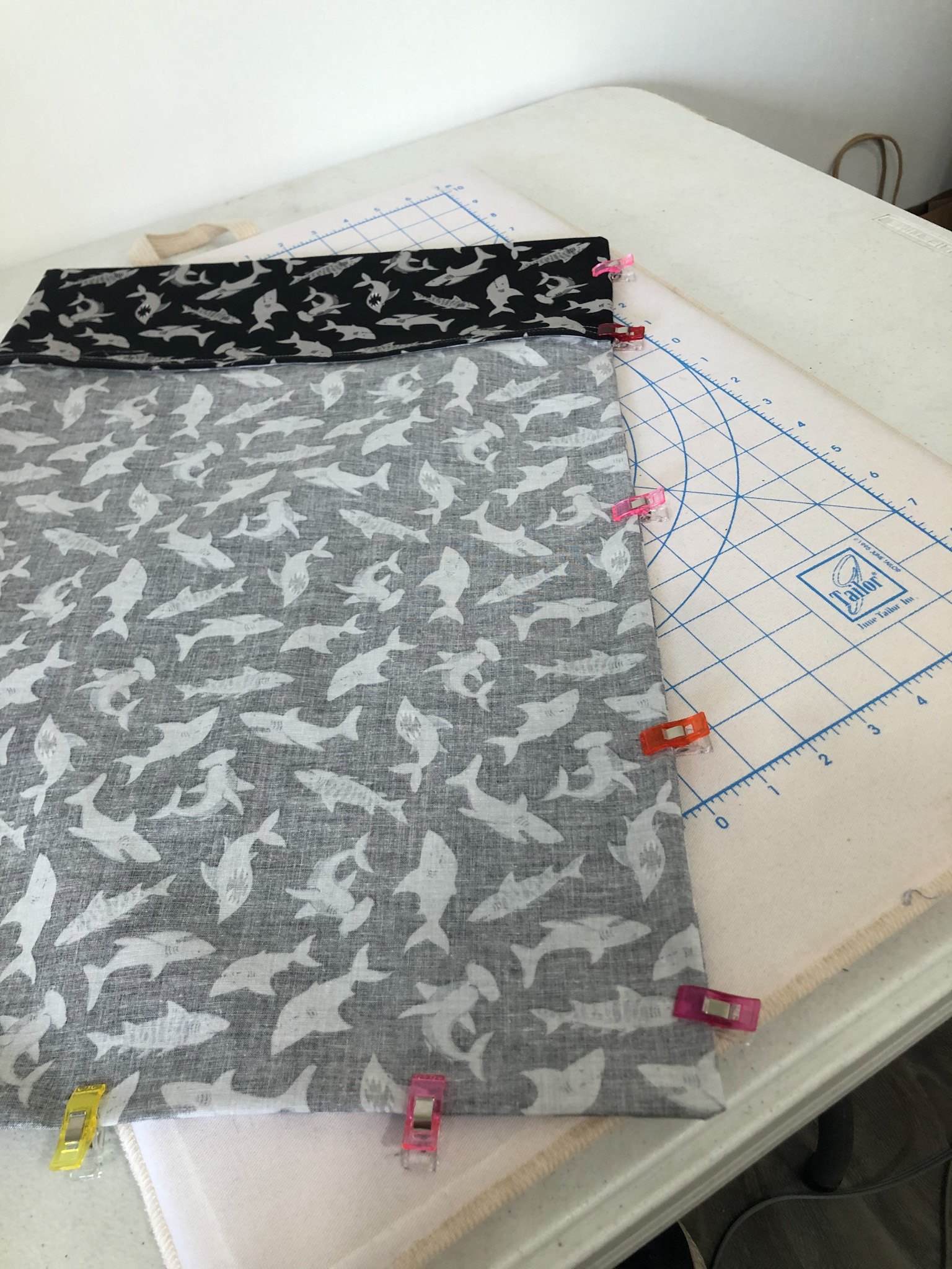 Easy Travel Pillowcase Tutorial with french seams! Broadway Fabrics