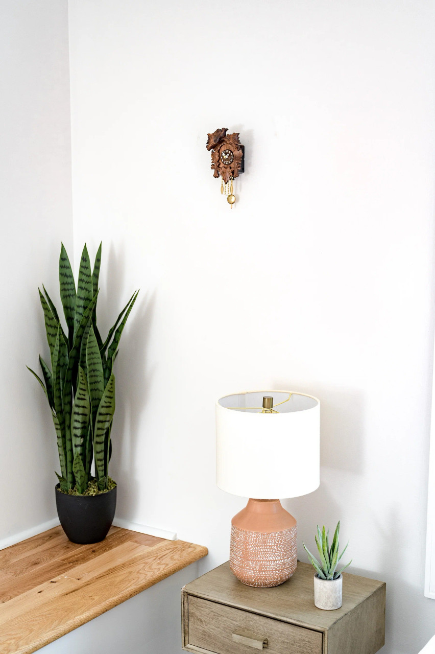 Black Forest Traditional Quartz Novelty Cuckoo Clock