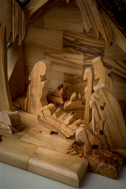 Handcrafted Olivewood nativity figurines Handcrafted Olivewood nativity figurines