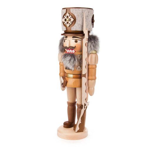The Soldat (Soldier) with Natural Finish German Nutcracker, 16" tall 024/067 The Soldat (Soldier) with Natural Finish German Nutcracker, 16" tall 024/067