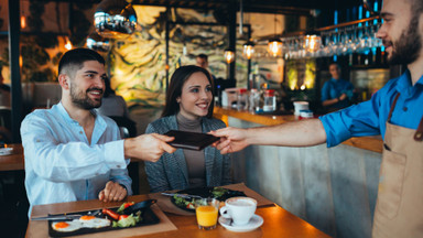 How Do New Restaurants Evaluate Early Success?