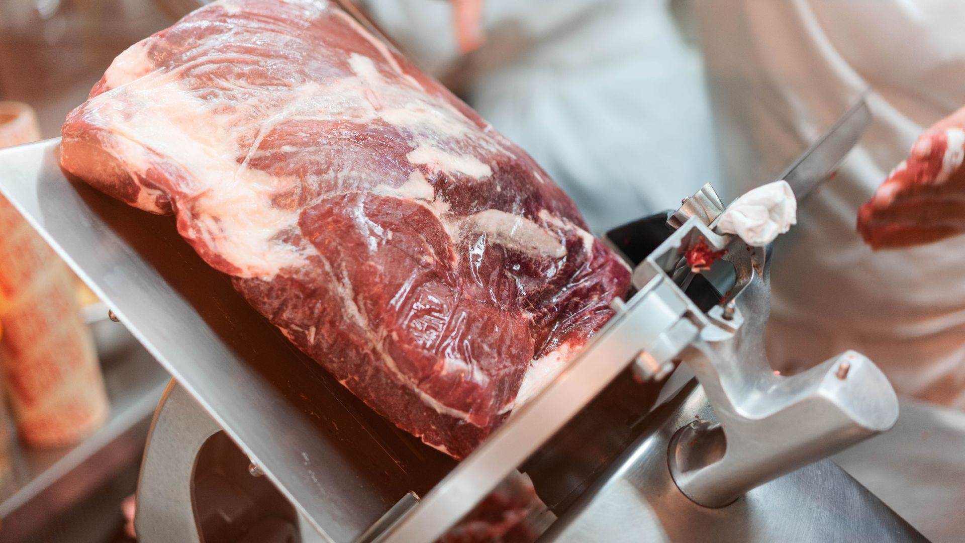 5 Essential Safety Guidelines When Using a Meat Slicer - Pro Restaurant  Equipment