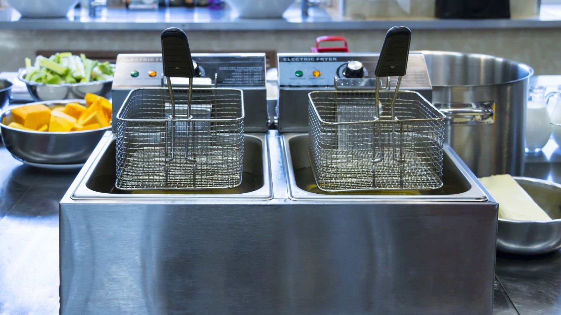 The Dos and Don'ts of a Professional Deep Fryer - Pro Restaurant