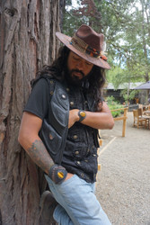 ​Unlocking Longevity: Essential Care Techniques for your Gato Montes Leather Goods