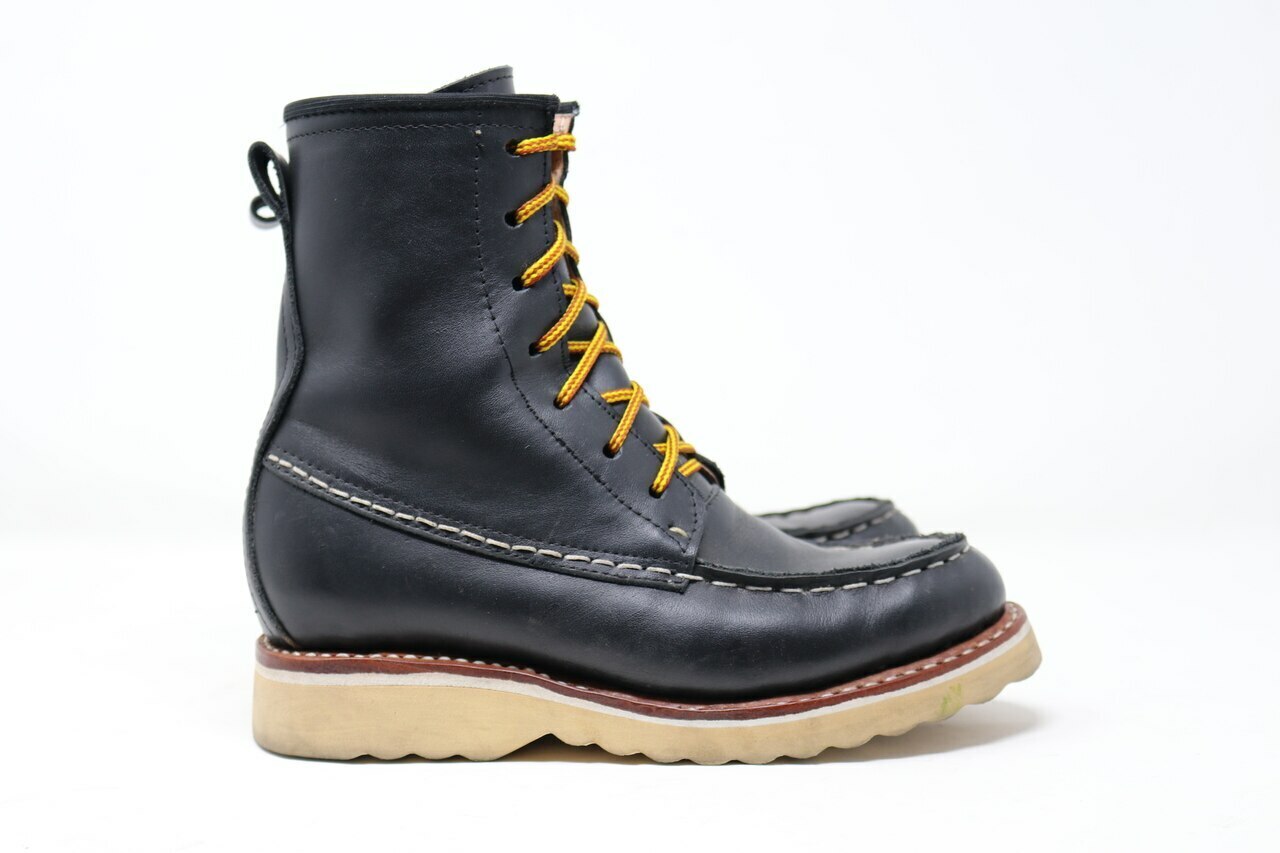 black moc boots