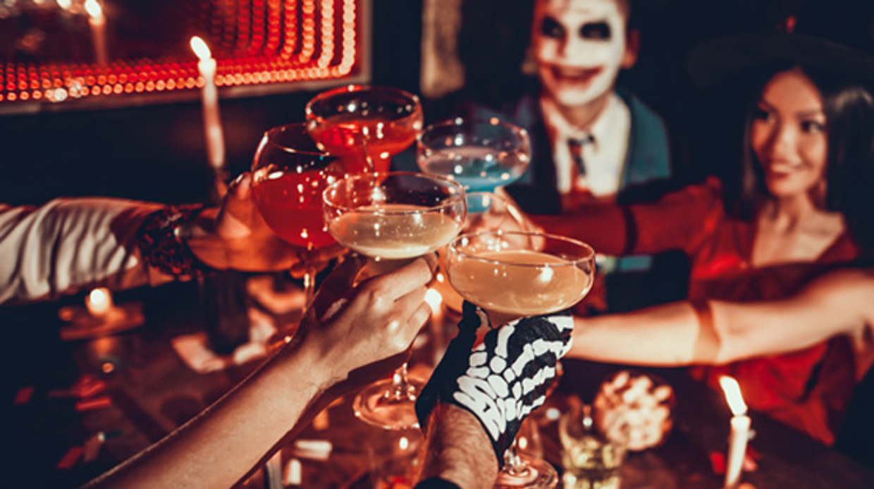 5 Easy Hacks to Enhance Your Halloween Party 5 Easy Hacks to Enhance Your Halloween Party