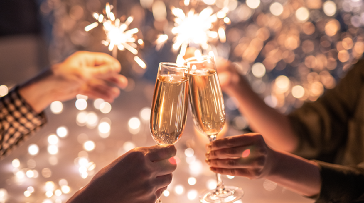 Highly Rated Sparkling Wines to Pop on New Year's Eve Highly Rated Sparkling Wines to Pop on New Year's Eve