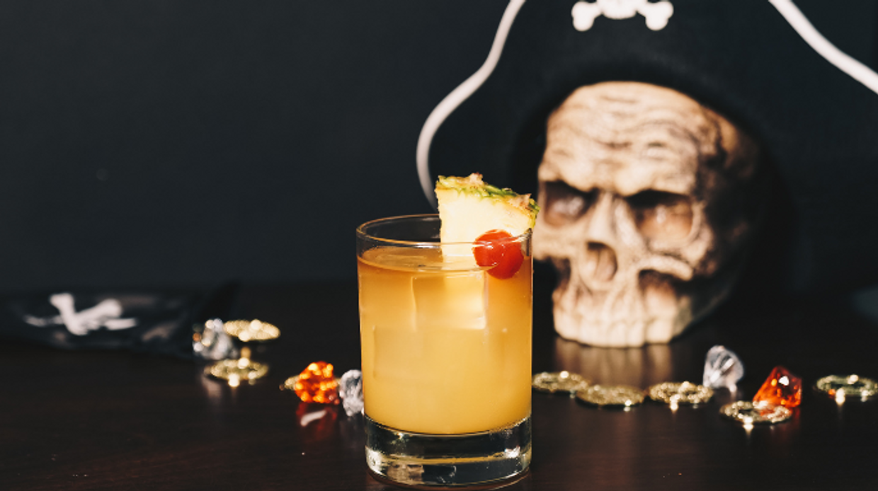 Cocktails To Drink Like a Pirate Cocktails To Drink Like a Pirate