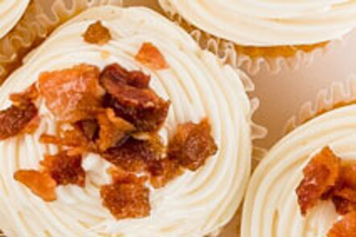 Bacon Bourbon Cupcakes Bacon Bourbon Cupcakes