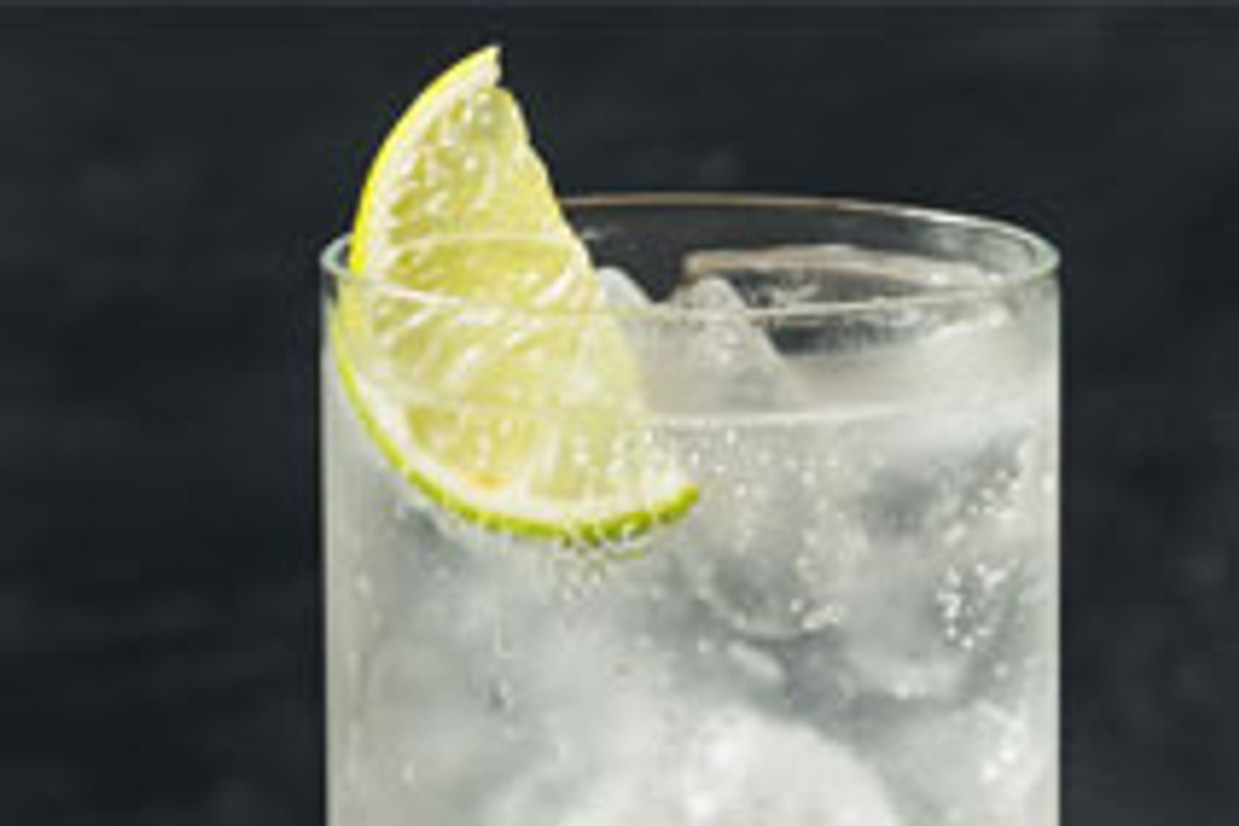 Gin & Tonic Gin & Tonic