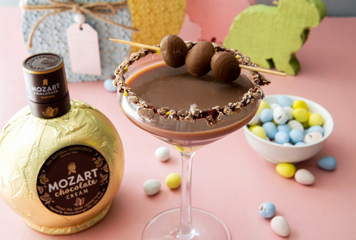 Easy and Elegant Easter Cocktail Recipes Easy and Elegant Easter Cocktail Recipes