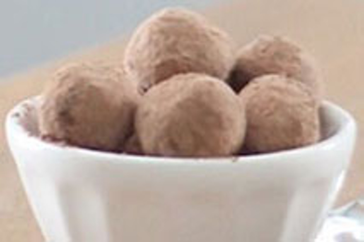 Pinot Noir Chocolate Truffles Pinot Noir Chocolate Truffles