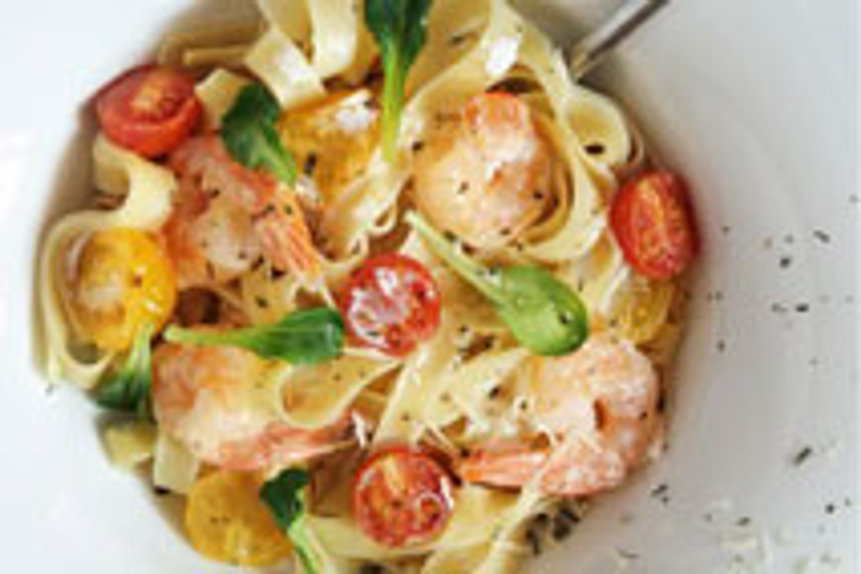 Saffron Shrimp & Pasta Saffron Shrimp & Pasta