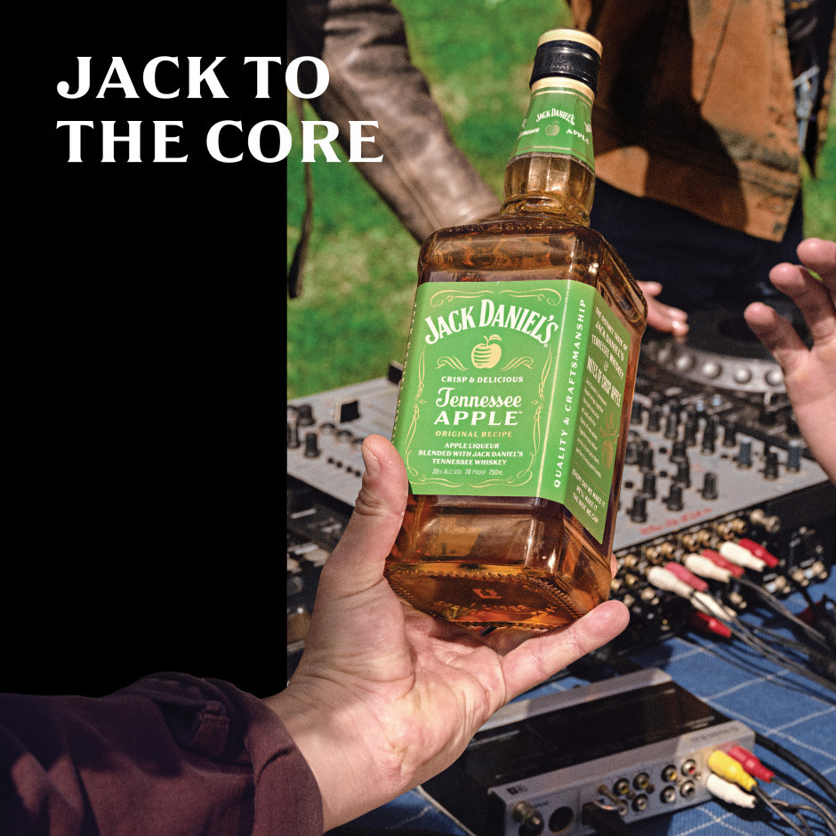 Jack Daniel's Tennessee Apple Whiskey