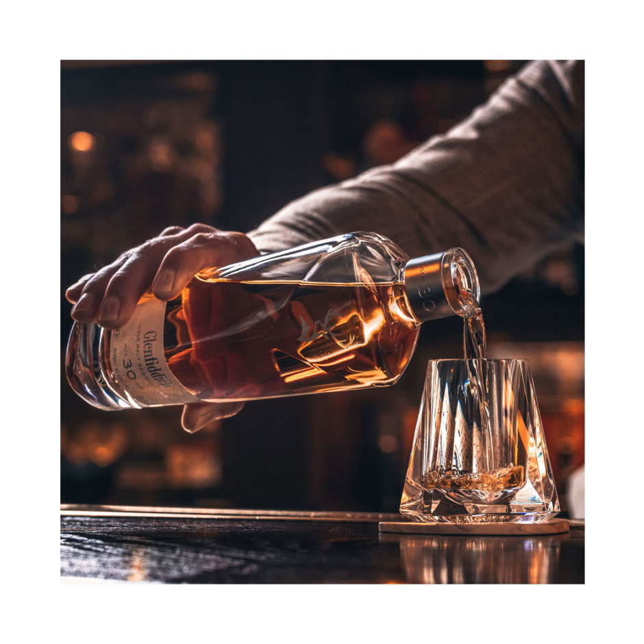 Glenfiddich 30 Year Old Suspended Time Single Malt Scotch Whisky