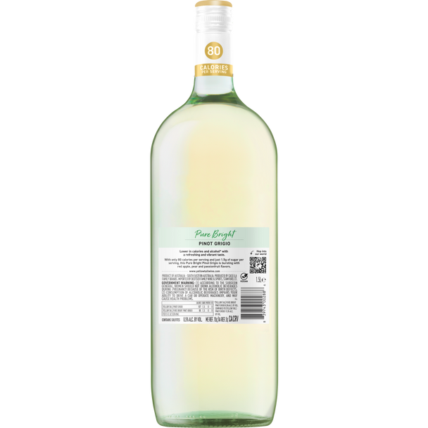 Yellow Tail Pure Bright Pinot Grigio - 1.5 L - 1.5L - Glass Yellow Tail Pure Bright Pinot Grigio - 1.5 L - 1.5L - Glass