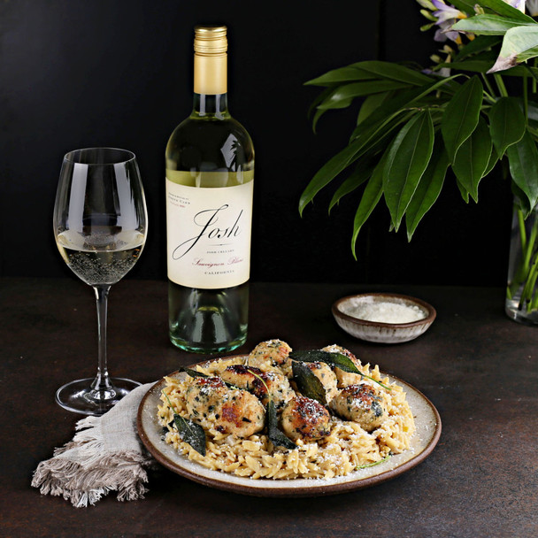 Josh Cellars Sauvignon Blanc - 750 mL - 750ML - Glass