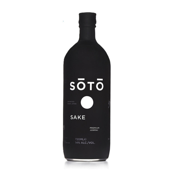 Soto Premium Junmai Sake - 720 mL - 720ML - Glass