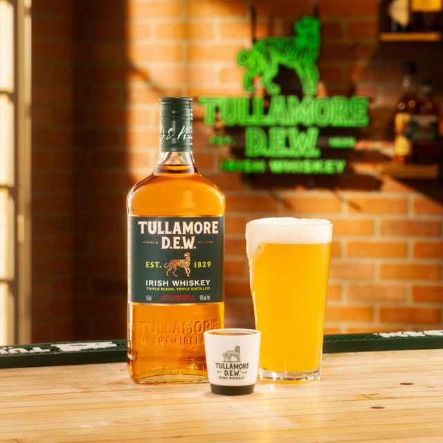 タラモアデューTullamore dew BLENED IRISH WHISKY Tullamore D.E.W. Irish Whiskey