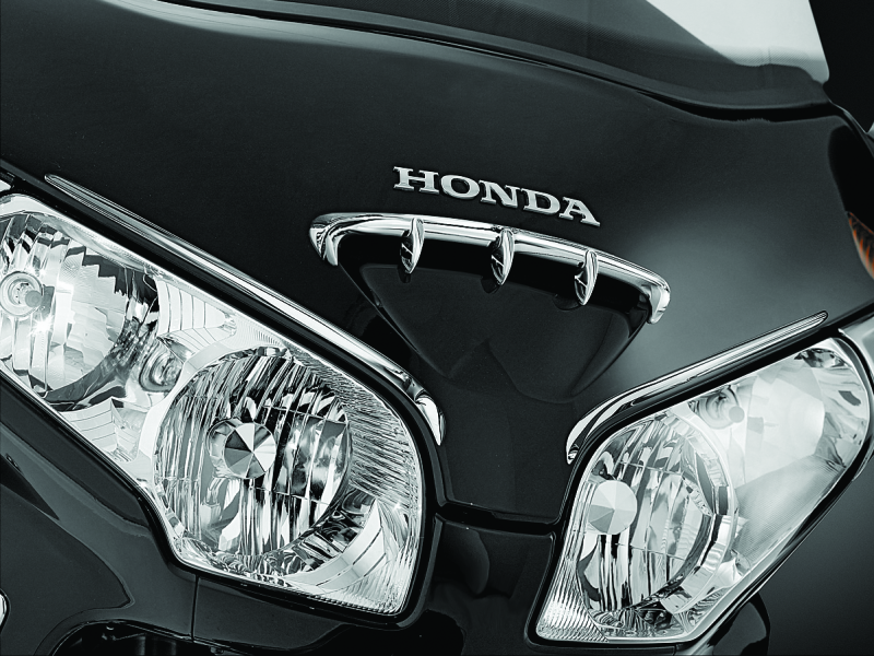 Kuryakyn #7322 - Fairing Scoop Trim 01-10 Honda GL1800 Chrome