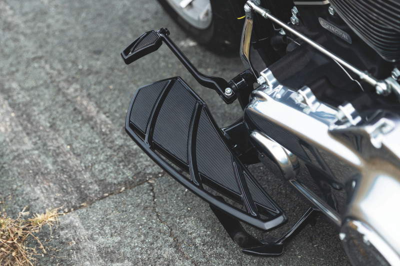 Kuryakyn #5795 - Phantom Floorboards for Harley-Davidson Black